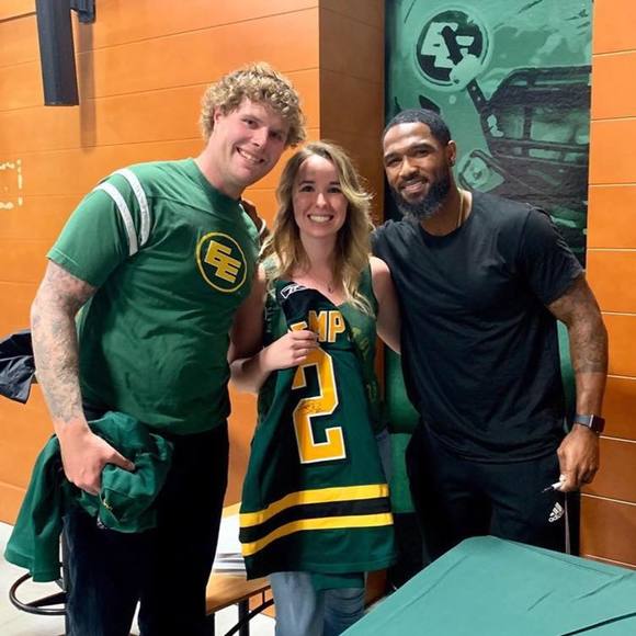 Meet your Posher, Jessica - Picture 1 of 1